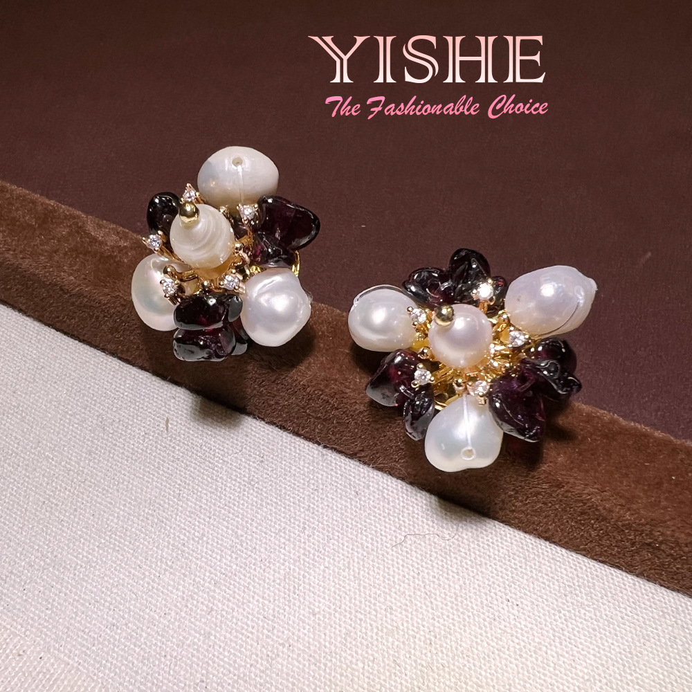 Boucles d'oreilles clous en am - Pearl Stud Earrings avis et prix